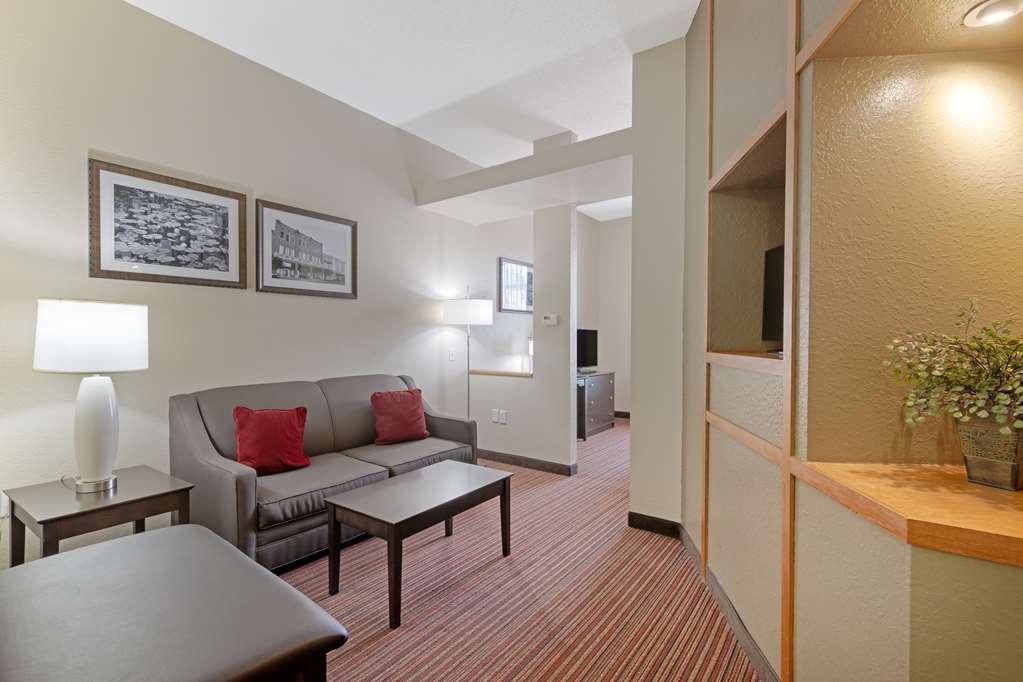 Best Western Plus Bradbury Inn And Suites Waycross Habitación foto
