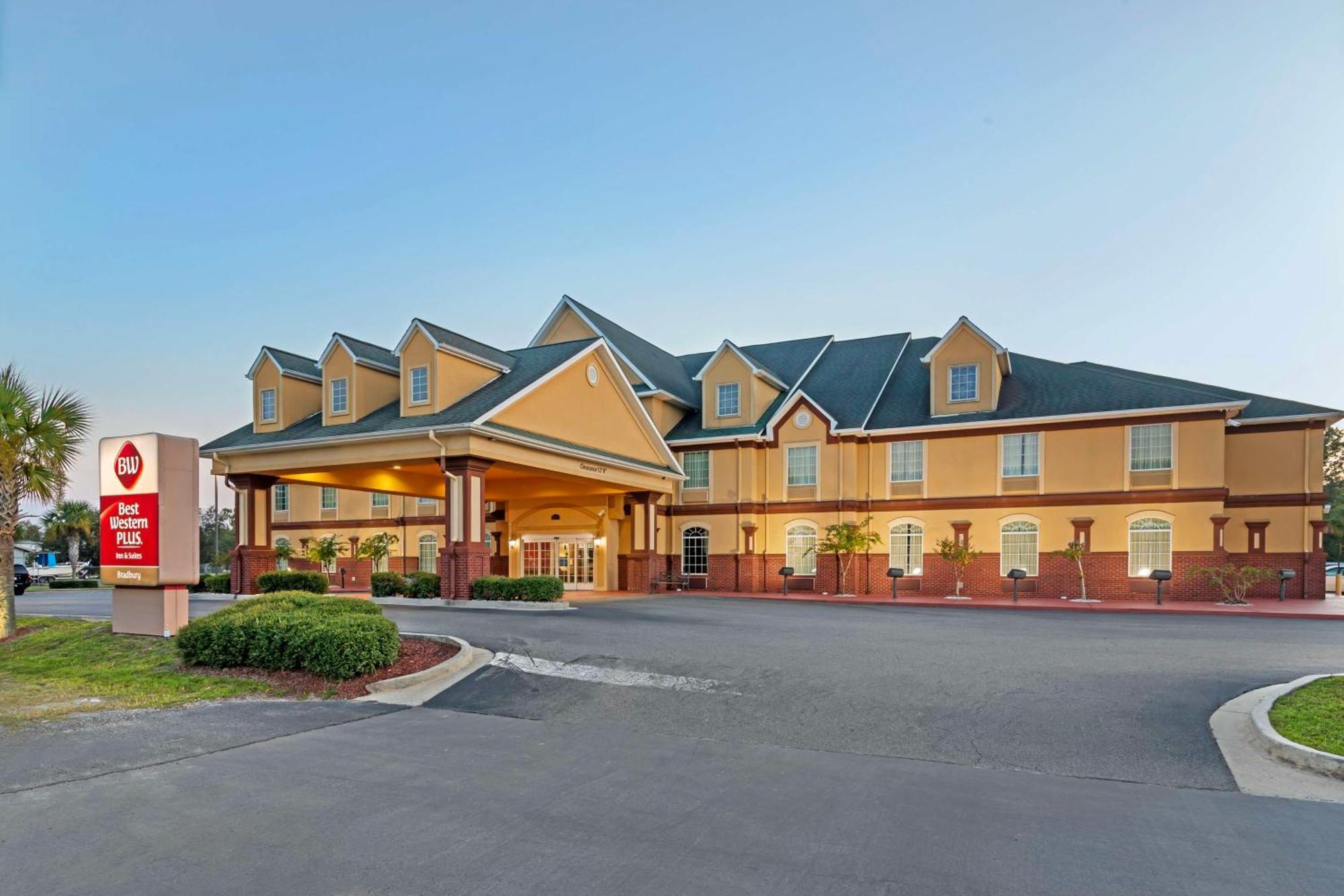 Best Western Plus Bradbury Inn And Suites Waycross Exterior foto